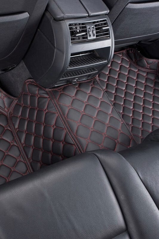 تلبيس أرضيات سيارة جلد فاخر بتطريز دايموند لحماية الفرش